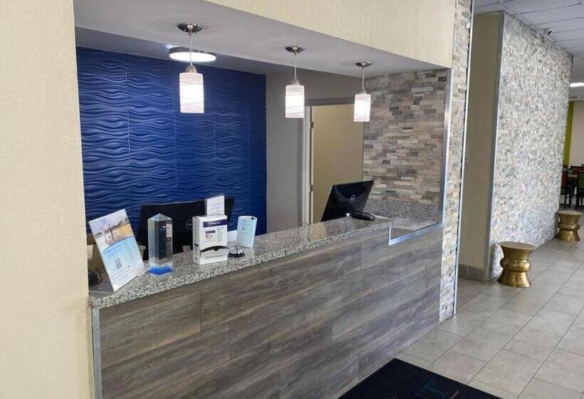 فندق Baymont By Wyndham Cheraw