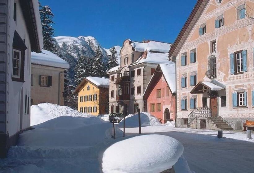 فندق Bever Lodge