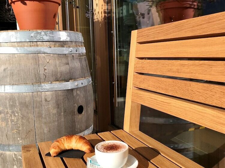 فندق Bever Lodge