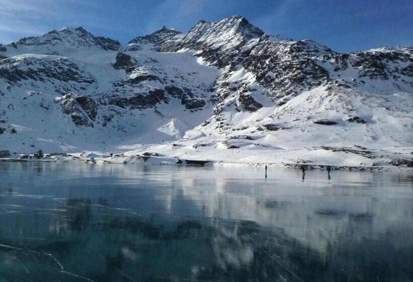 فندق Bever Lodge