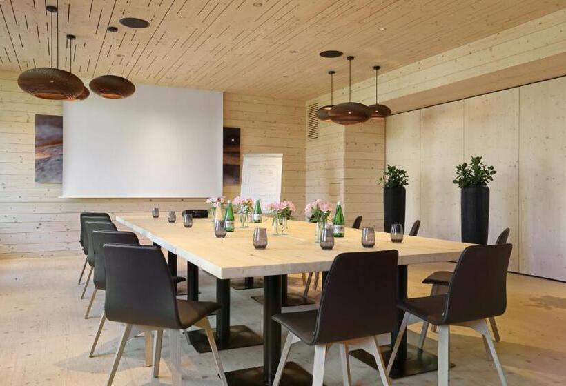 فندق Bever Lodge