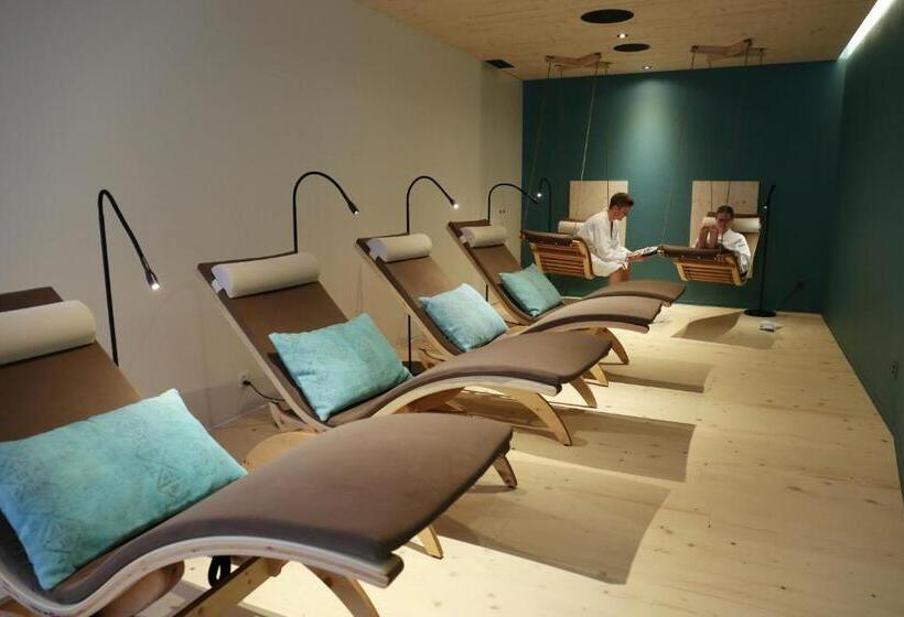 فندق Bever Lodge