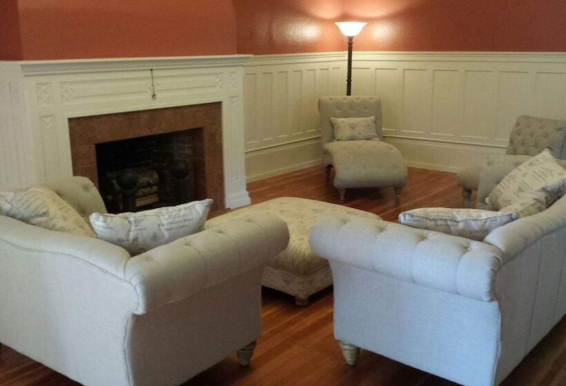 فندق Centralia Square Grand Ballroom And Vintage