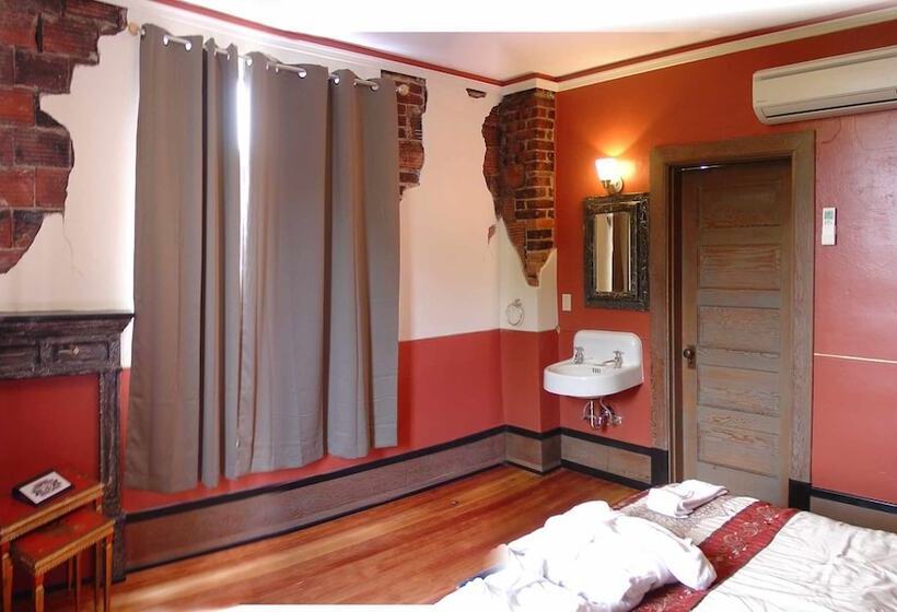 فندق Centralia Square Grand Ballroom And Vintage