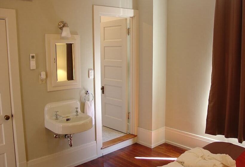 فندق Centralia Square Grand Ballroom And Vintage