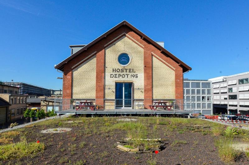 Отель Depot 195 Hostel Winterthur