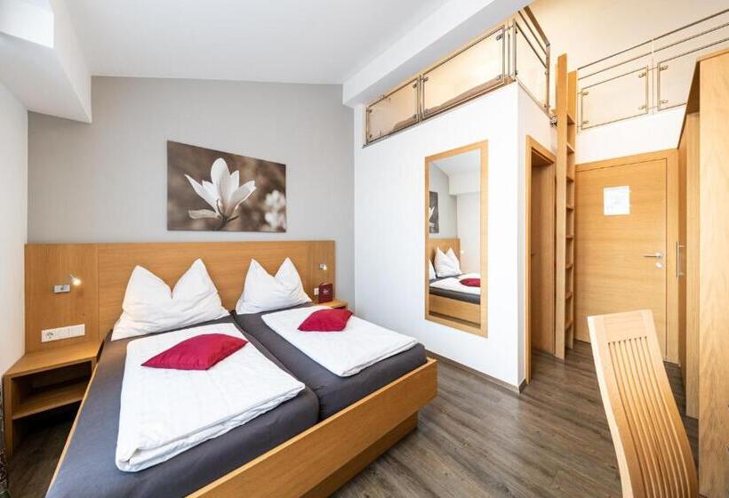 בית מלון כפרי Der Winklhof