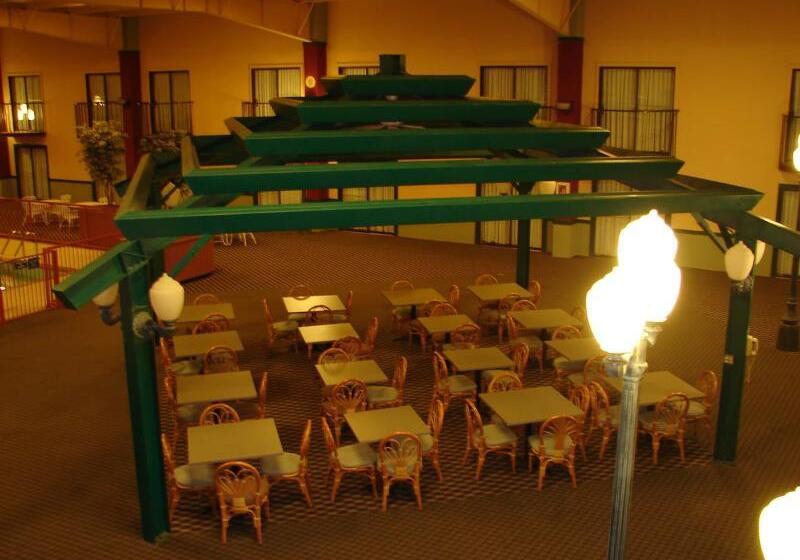 فندق Regency Inn & Suites