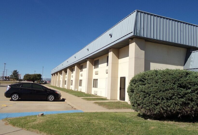 فندق Regency Inn & Suites