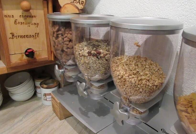 ホテル Familienbauernhof Christa