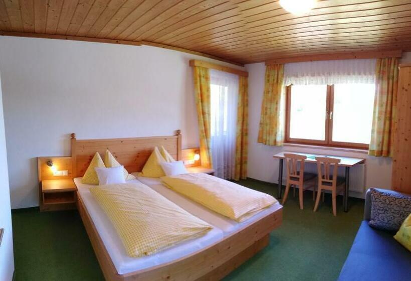 בית מלון כפרי Ferienhaus Regina