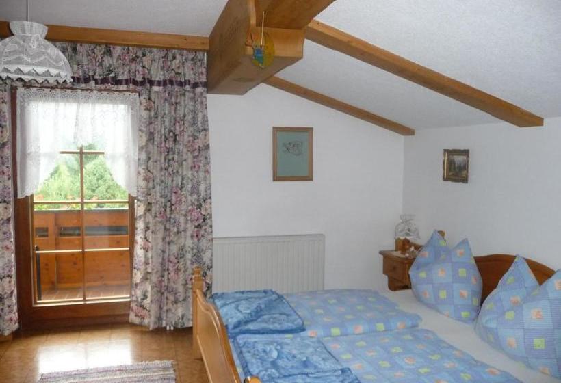 בית מלון כפרי Ferienwohnung Haus König