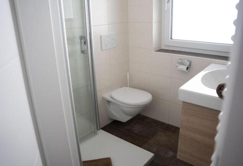 Отель Frühstückspension Auer Haus Kargl