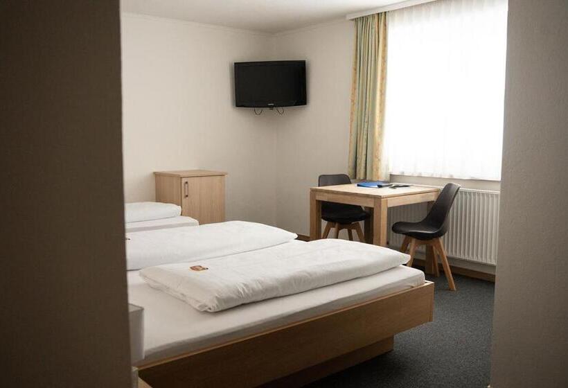 Отель Frühstückspension Auer Haus Kargl