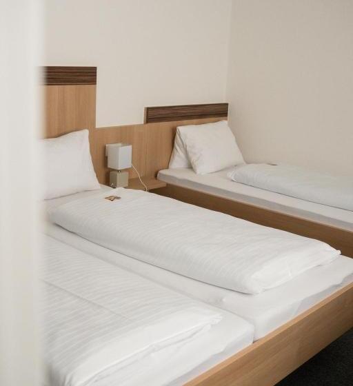 Отель Frühstückspension Auer Haus Kargl