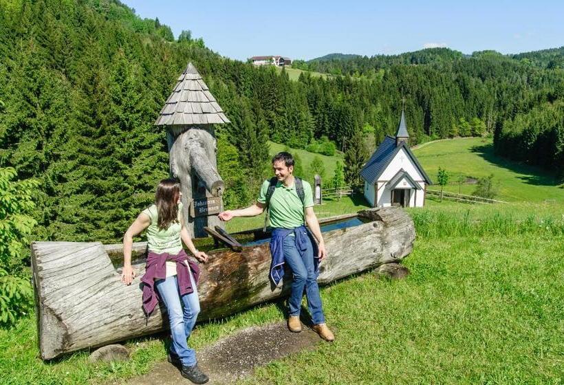 בית מלון כפרי Fürst