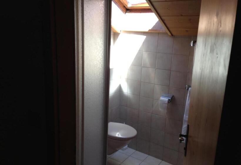 Отель Gasthaus Sonne