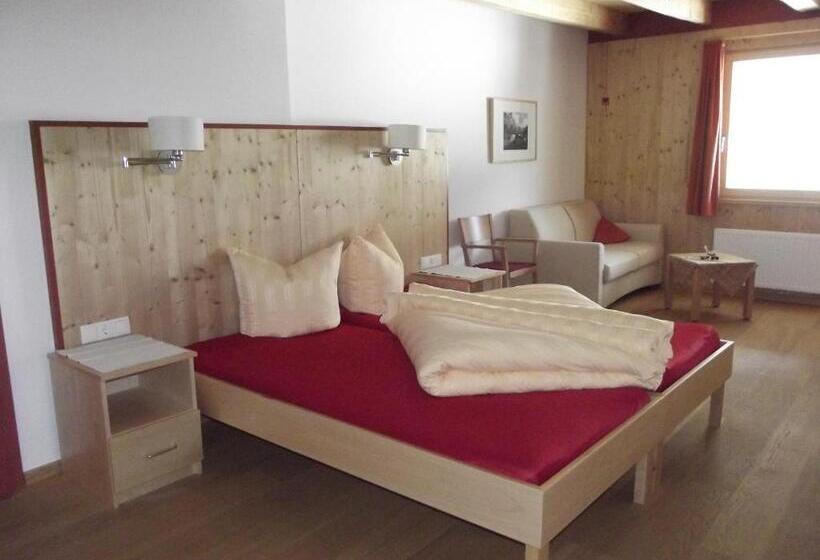 בית מלון כפרי Gasthof Kronburg