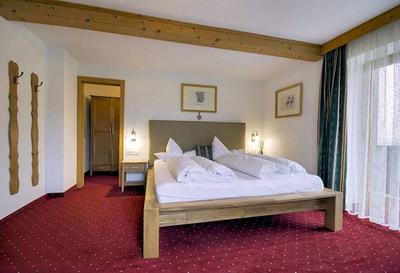 בית מלון כפרי Gästehaus Hackl