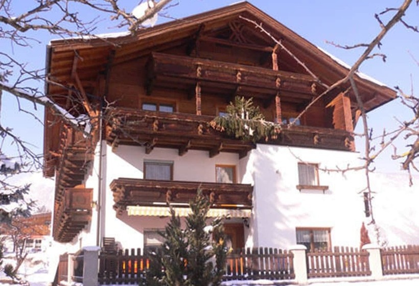 בית מלון כפרי Gästehaus Hackl