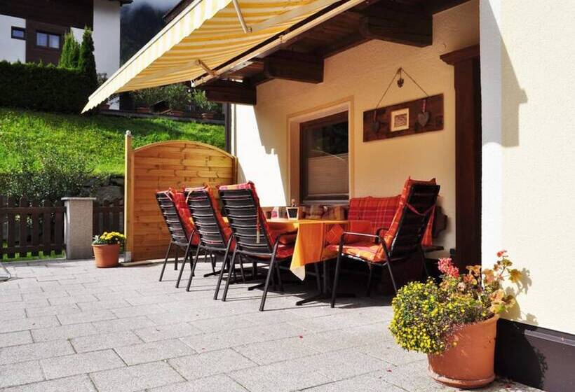 בית מלון כפרי Gästehaus Hackl