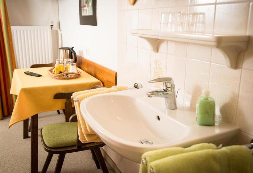 호텔 Gästehaus Haffner