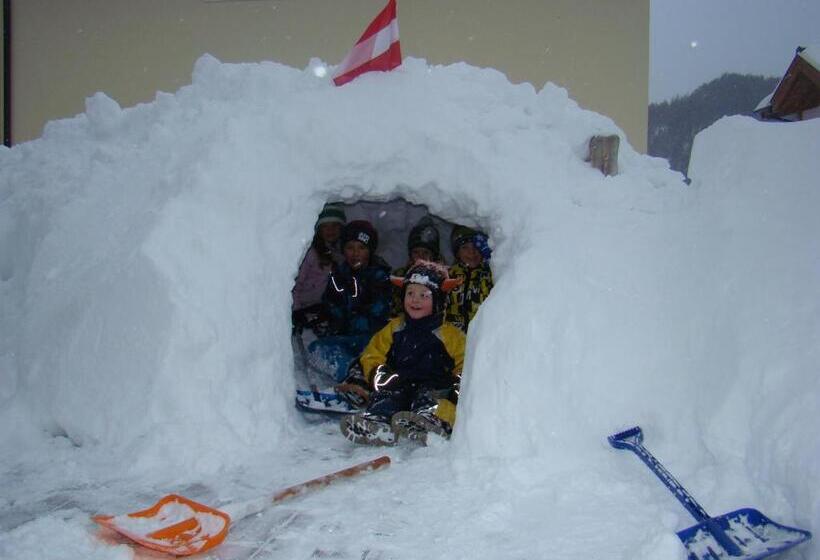 בית מלון כפרי Haus Am Brunnen