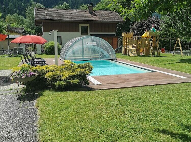 فندق Haus Monika