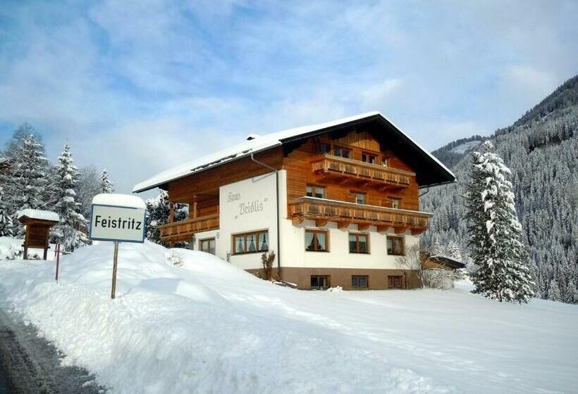 酒店 Haus Veidlis, Familie Obkircher