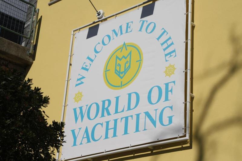 هتل Yachtsport Resort Lago Maggiore