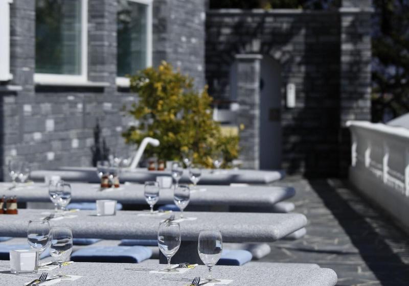 هتل Yachtsport Resort Lago Maggiore