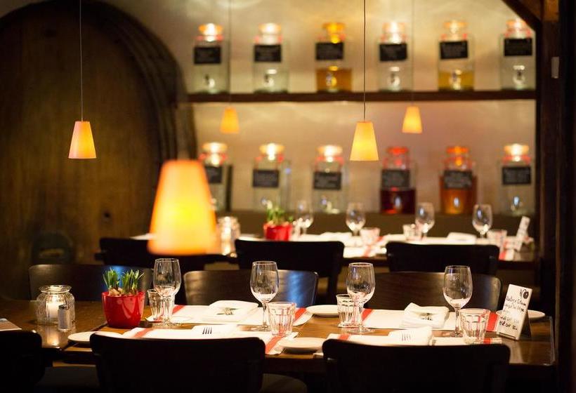 Hotel Jagdschloss – Swisschalet Merlischachen