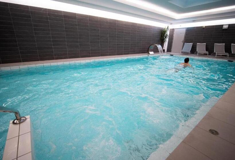 호텔 La Meridiana, Lake & Spa