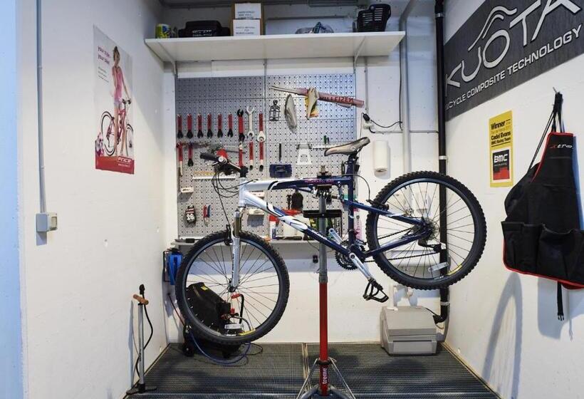 호텔 La Meridiana, Lake & Spa