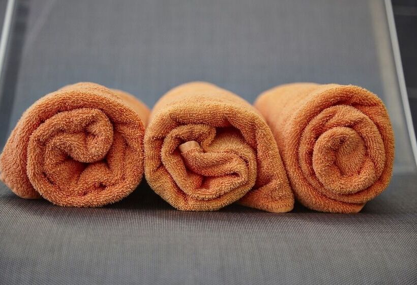 호텔 La Meridiana, Lake & Spa