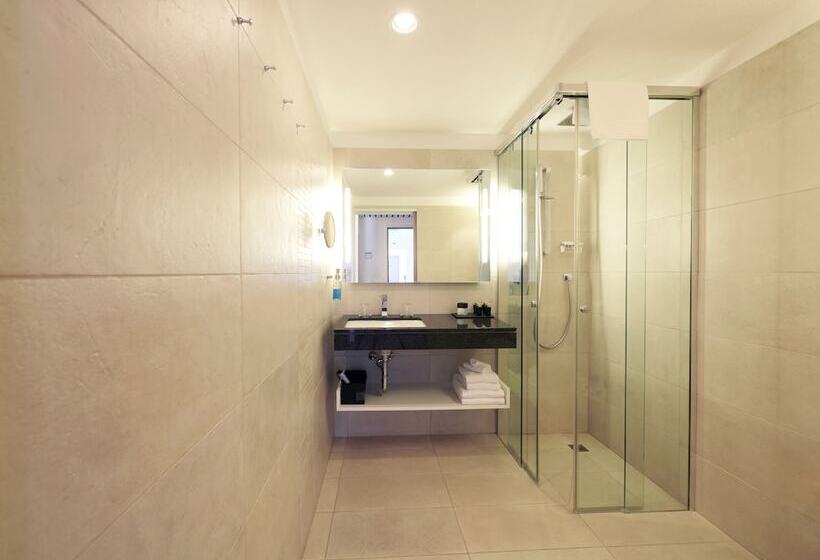 호텔 La Meridiana, Lake & Spa