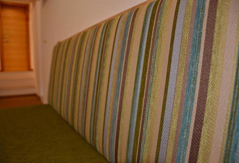 בית מלון כפרי Landhaus Waldhart