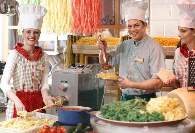 Отель Landzeit Restaurant Voralpenkreuz