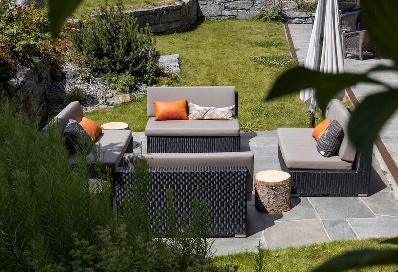 Matterhorn Lodge Boutique Hotel & Apartments