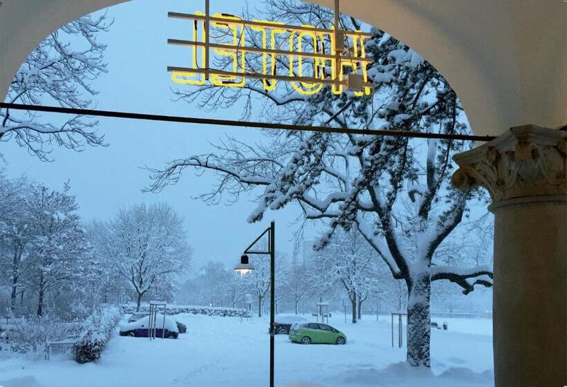 Отель Militärkantine St. Gallen