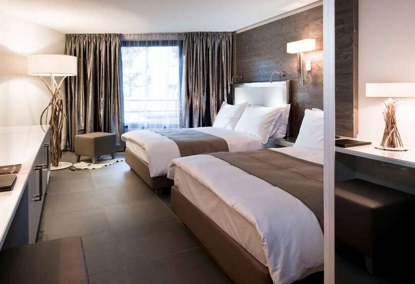 בית מלון כפרי Morosani Fiftyone   The Room Only