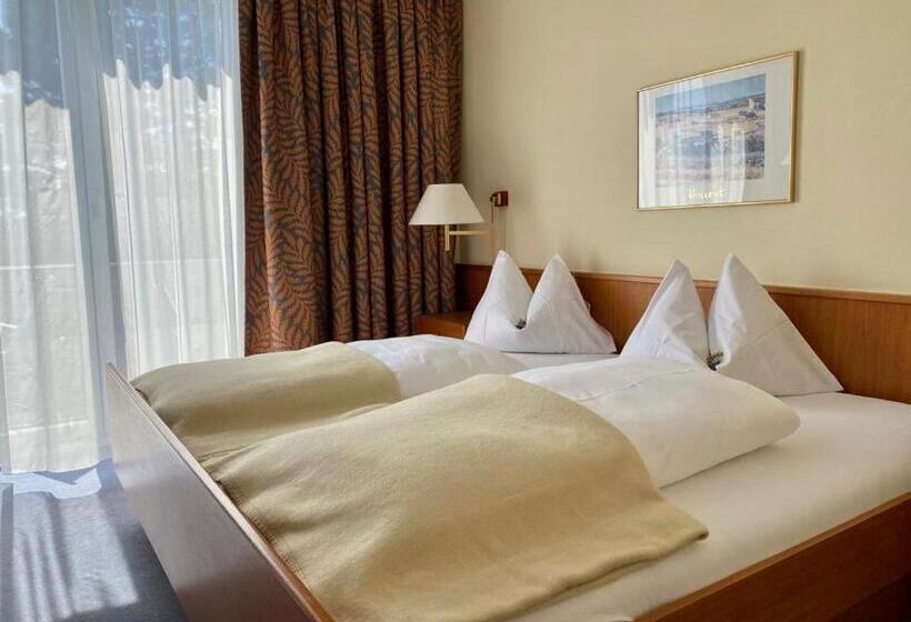 ホテル Pension Seirer