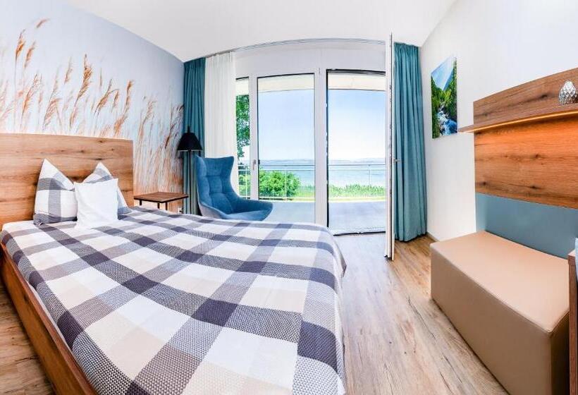 ホテル Restaurant Sokrates