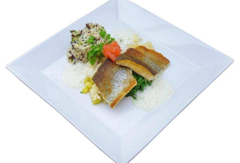 ホテル Restaurant Sokrates