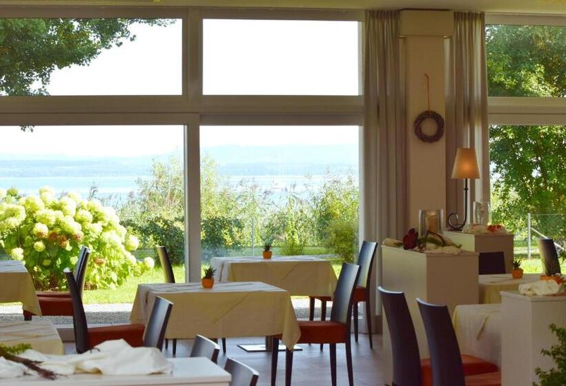 ホテル Restaurant Sokrates