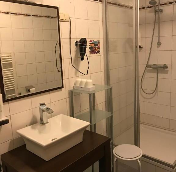 فندق Schlosstaverne Obrist