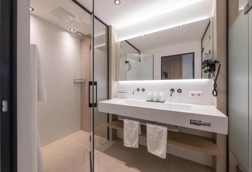 فندق Stadler Am Attersee