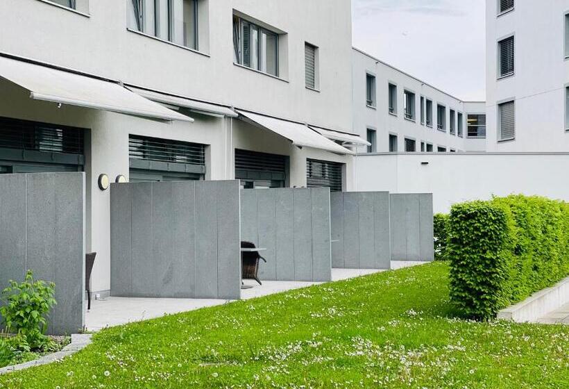 ホテル Swiss Bellevue