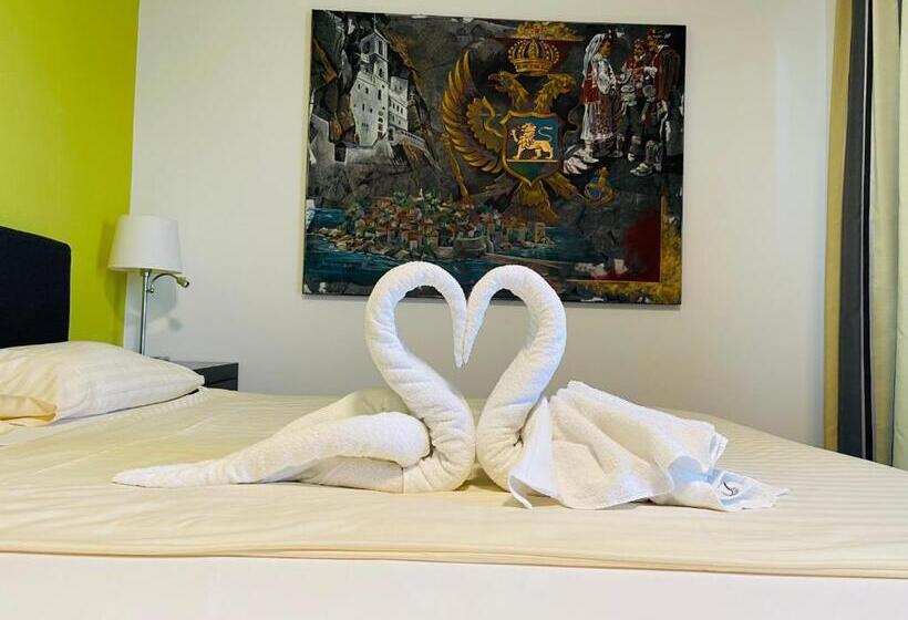 ホテル Swiss Bellevue