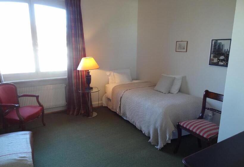 酒店 The Garden Guesthouse